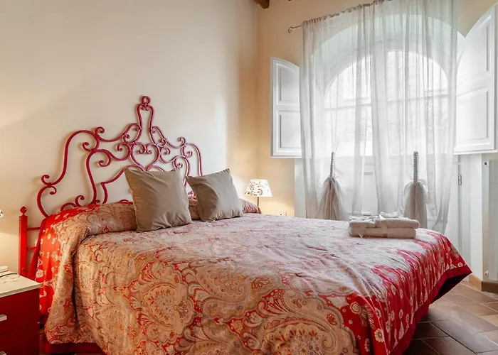 Casa Paradiso A Due Passi Da Holiday home Lucca